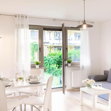 Vacationclub - Zdrojowa 22 Apartament 5 Swinoujscie Kültér fotó