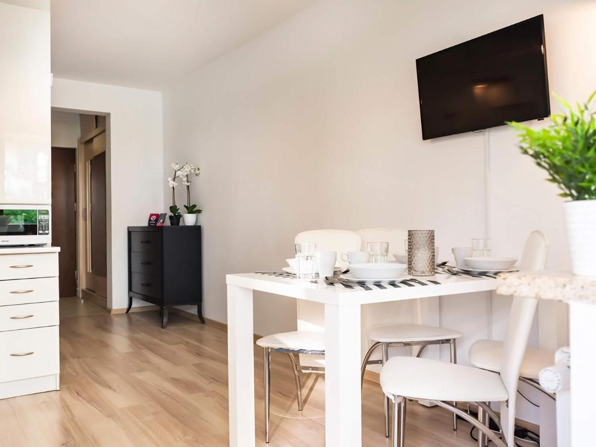 Vacationclub - Zdrojowa 22 Apartament 5 Swinoujscie Kültér fotó